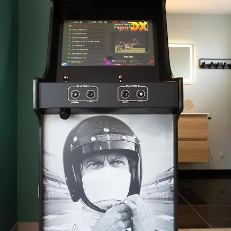 Strasbourg - Lion - Privé, Sauna, Borne D'arcade, Babyfoot Villa
