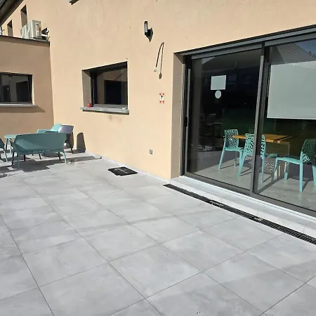 Villa Villa Lion - Spa Prive, Climatisation, Sauna, Borne D'Arcade, Babyfoot